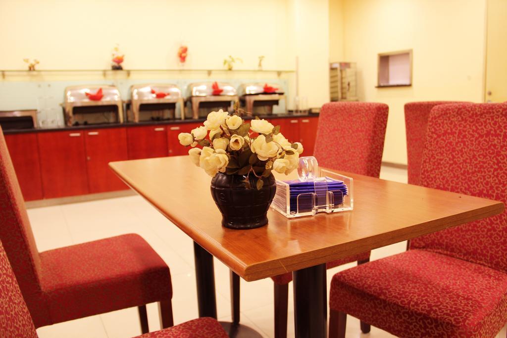 Hanting Hotel Dalian Olympic Square Hotel Chambre photo